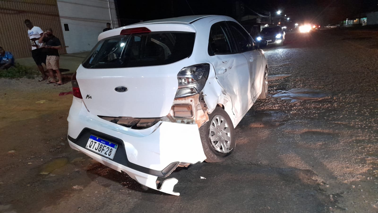 URGENTE: Acidente entre três veículos deixa motoboy lesionado na Avenida Calama - News Rondônia