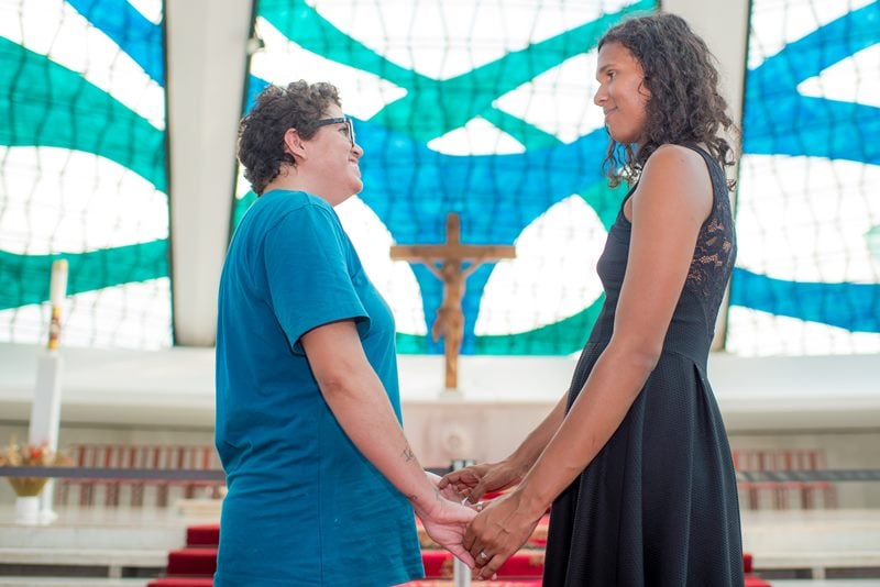 CASAL TRANSGÊNERO PLANEJA CASAR-SE NA CATEDRAL DE BRASÍLIA - News Rondônia