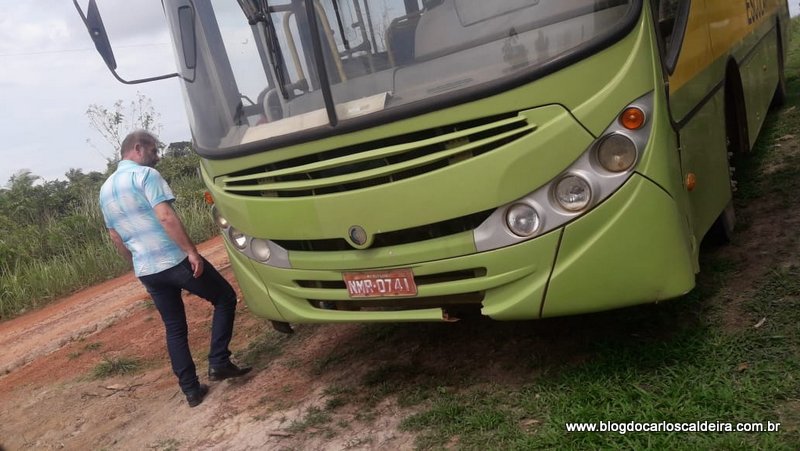 TRANSPORTE ESCOLAR DE VILA DA PENHA ESTÁ 100% PARADO POR FALTA DE MANUTENÇÃO NA FROTA - News Rondônia