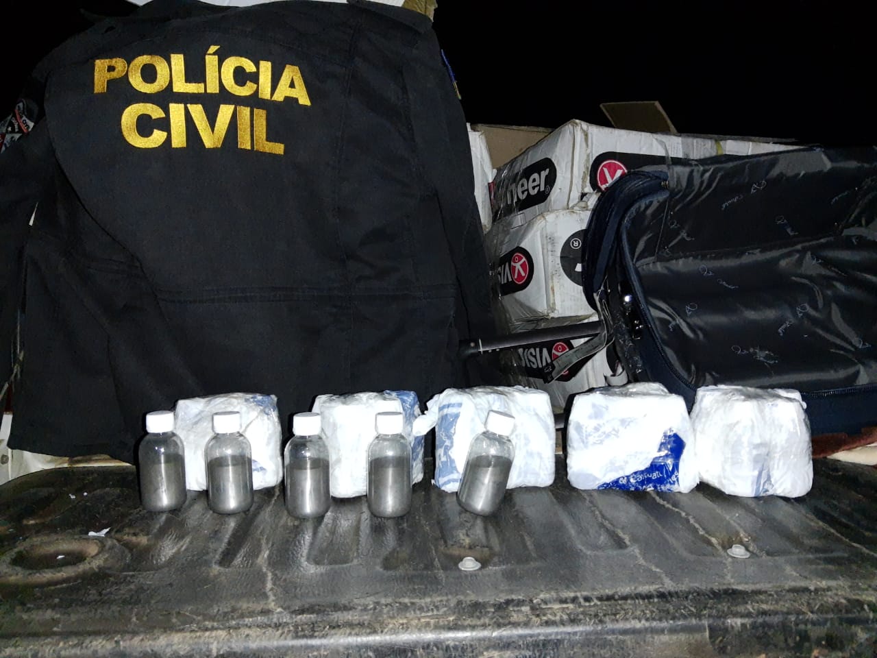 OPERAÇÃO NARCO BRASIL: Denarc intercepta suspeito com 30kg de mercúrio que seriam entregues a garimpeiros na capital - News Rondônia