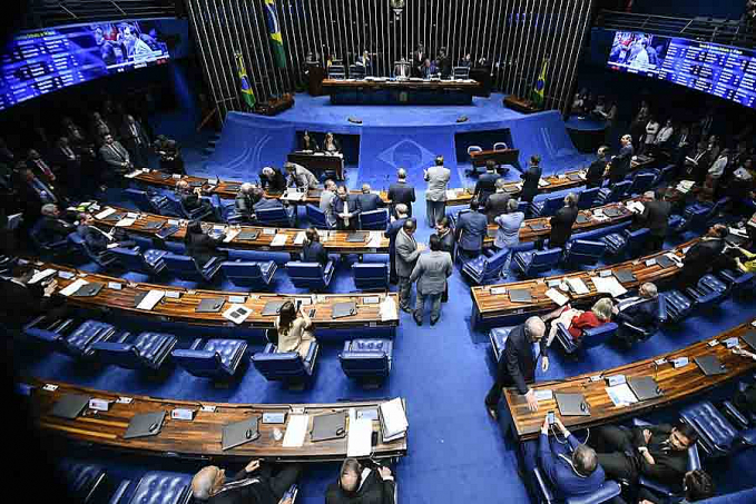 Senado aprova MP que permite terceirização de tripulantes de aeronaves alugadas pelo governo - News Rondônia