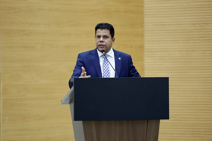 Após receber denúncias de irregularidades, deputado estadual Jair Montes pede fiscalização de órgãos nas bombas de combustível - News Rondônia