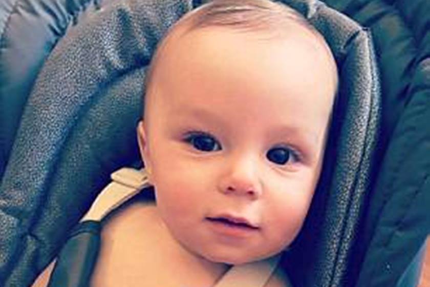BEBÊ DE UM ANO MORRE APÓS SER ESMAGADO EM PORTA AUTOMÁTICA - News Rondônia