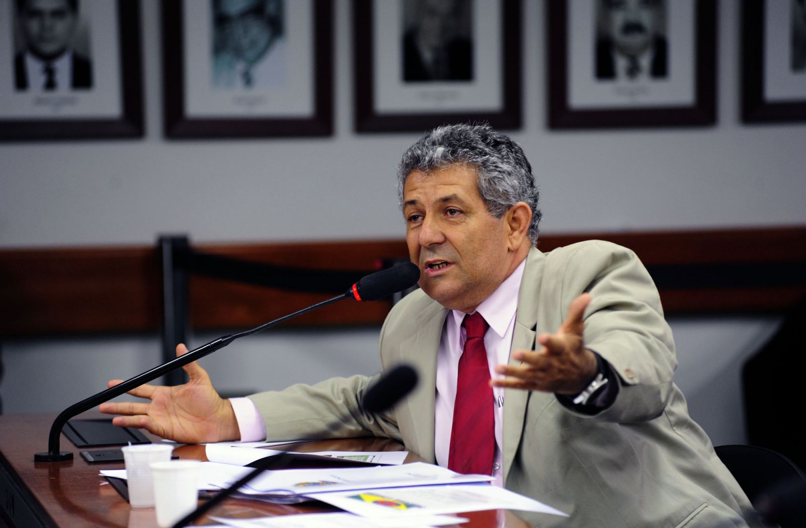 CARLOS MAGNO CONFIRMA DEFENDER NO SENADO PLEITOS DOS SOLDADOS DA BORRACHA E SERINBGUEIROS DA AMAZÔNIA BRASILEIRA - News Rondônia