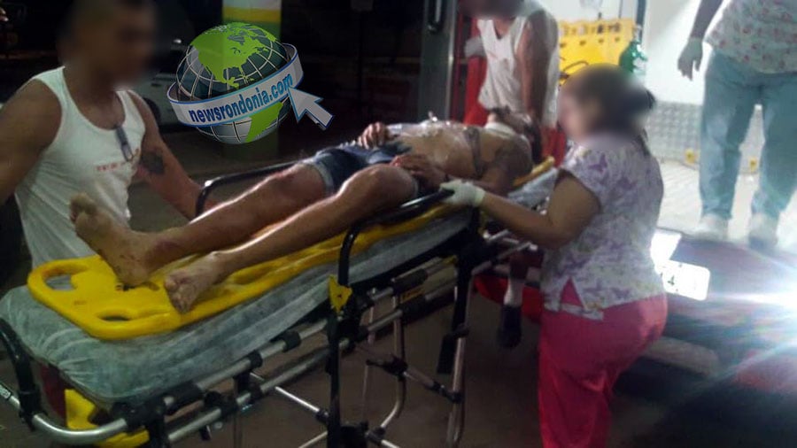 ATUALIZADA  HOMEM É ESFAQUEADO NO PESCOÇO DURANTE BRIGA EM PRAÇA DE CANDEIAS - News Rondônia