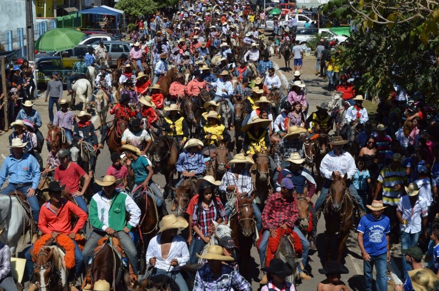 CAVALGADA DE LARGADA À PRIMEIRA EDIÇÃO DA EXPOSIÇÃO AGROPECUÁRIA FESTA TECNOLÓGICA DE PORTO VELHO ACONTECE NO SÁBADO (28) - News Rondônia