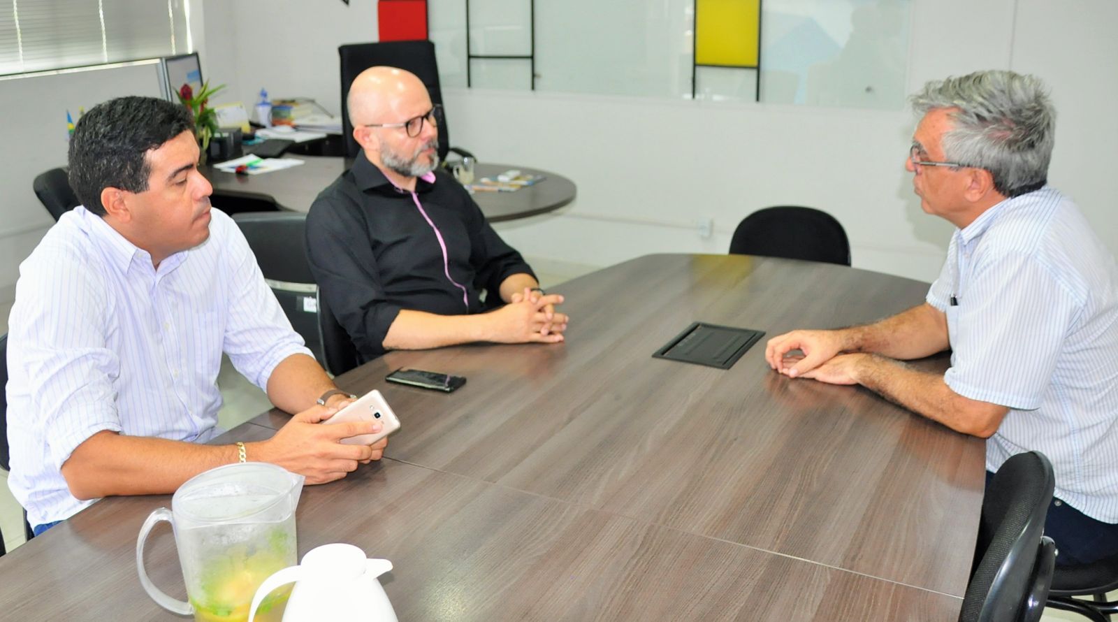 ALEKS PALITOT PARTICIPA DE REUNIÃO SOBRE TRANSPORTES NA SEMED - News Rondônia