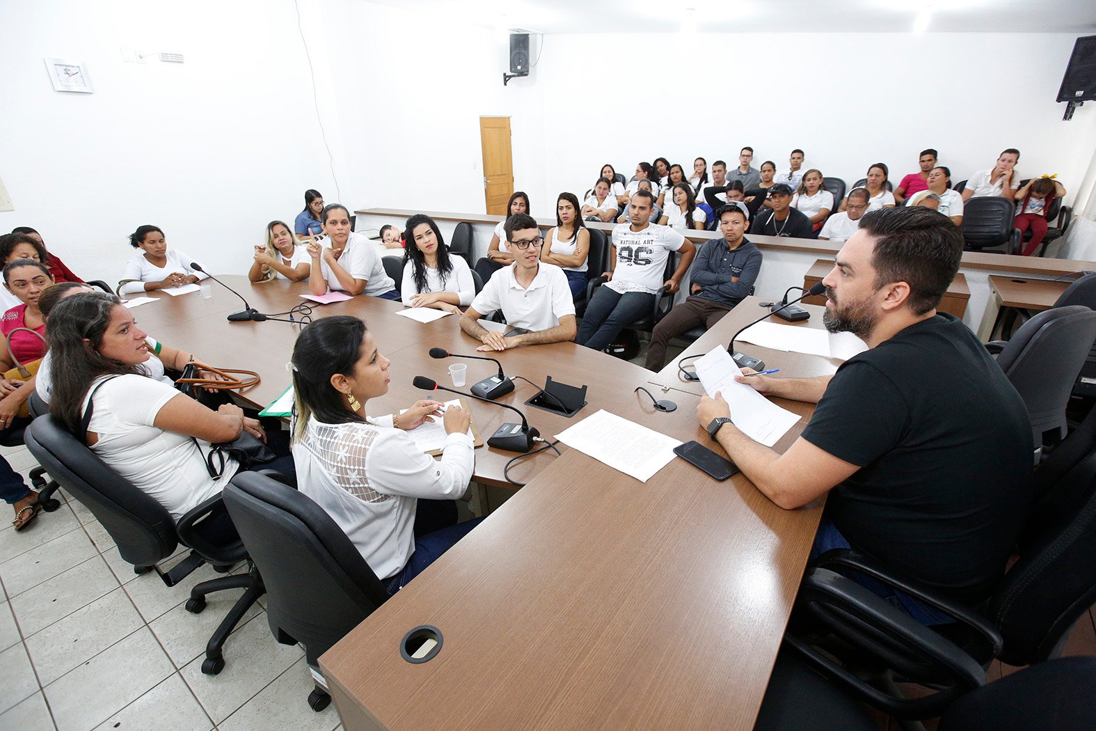 LÉO MORAES RECEBE REMANESCENTES DO CONCURSO DA SESAU DE 2017 - News Rondônia