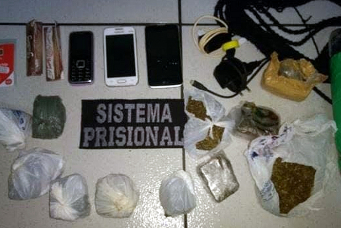 COLÔNIA PENAL: Trio é flagrado tentando jogar drogas em presídio de Porto Velho - News Rondônia