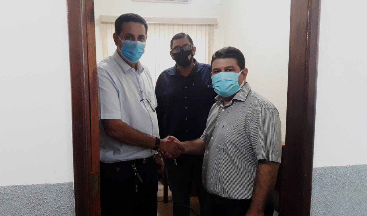 Fabrício Melo visita Aldo Júlio e parabeniza pela eleição a prefeito de Rolim de Moura - News Rondônia