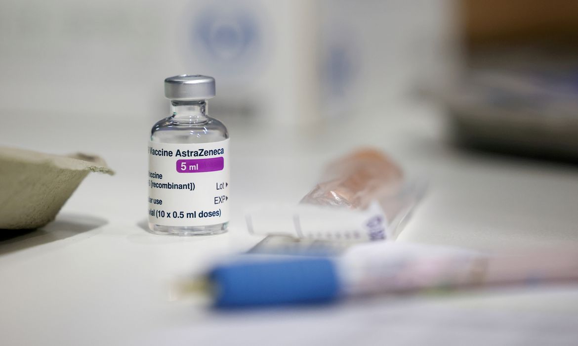 Fiocruz projeta mais 70 milhões de doses da AstraZeneca até fim do ano - News Rondônia
