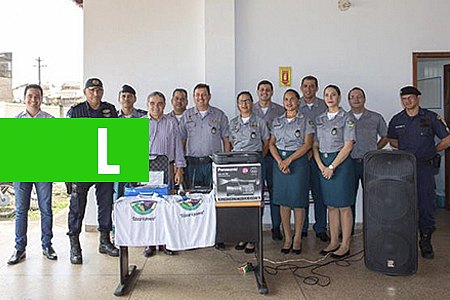 AÉLCIO DA TV ENTREGA EQUIPAMENTOS PARA O PROERD - News Rondônia