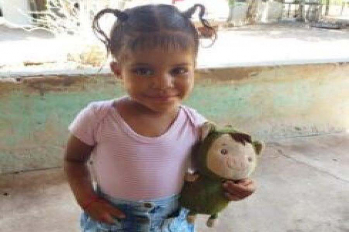 Menina de 2 anos foi entregue a tio estuprador após separação dos pais - News Rondônia