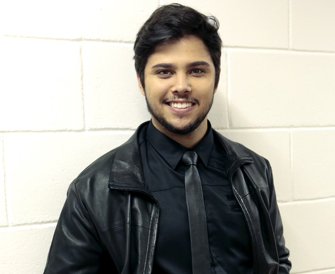 CAMPEÃO DO THE VOICE 2015 FAZ SHOW NO PORTO VELHO SHOPPING - News Rondônia