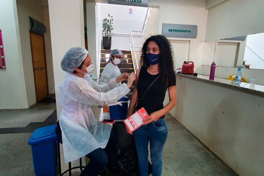 Imunização contra covid-19 avança no Cone Sul e municípios iniciam vacinação em adolescentes - News Rondônia