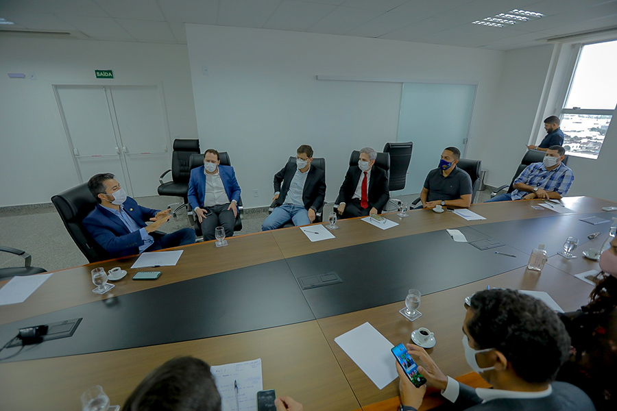Presidente Alex Redano e senador Marcos Rogério discutem desafios para a compra de vacinas - News Rondônia