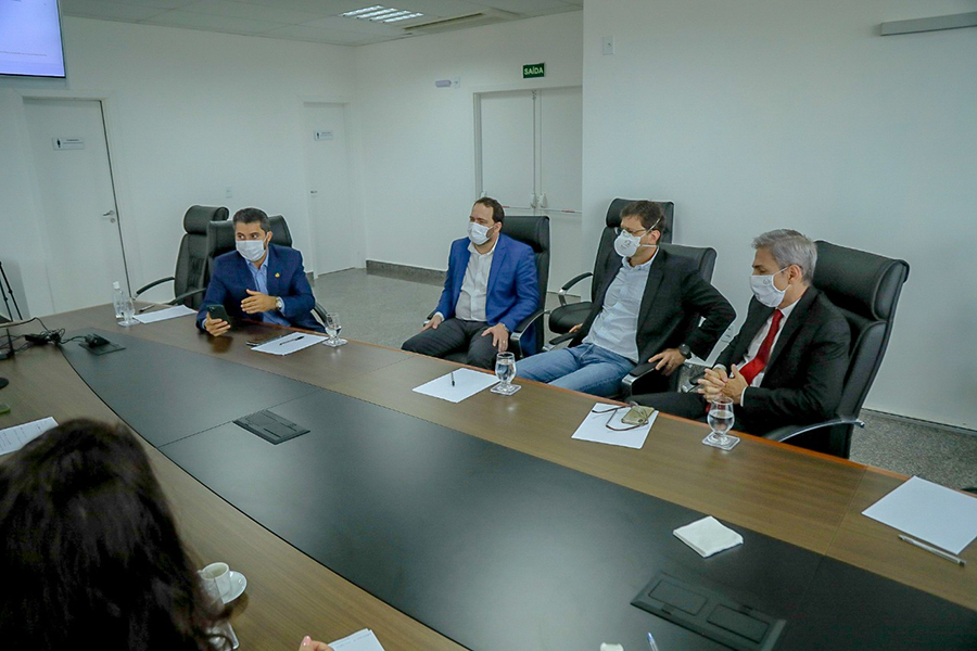 Presidente Alex Redano e senador Marcos Rogério discutem desafios para a compra de vacinas - News Rondônia