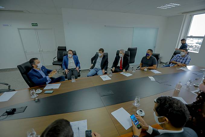 Presidente Alex Redano e senador Marcos Rogério discutem desafios para a compra de vacinas - News Rondônia