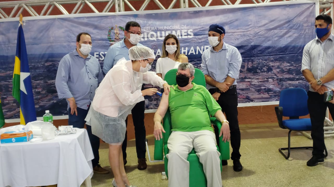 Prefeitura de Ariquemes recebe doses da vacina que garantirá imunização de Servidores da Saúde - News Rondônia