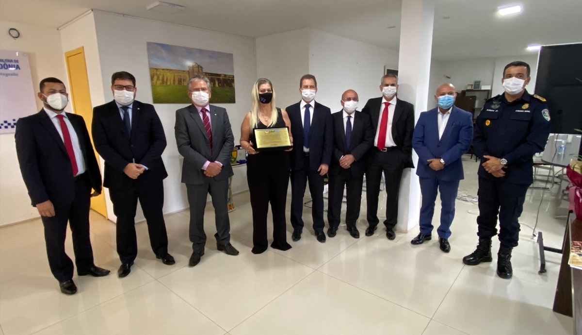 MPRO e AMPRO prestam homenagem póstuma ao Coronel da PM Amoan Garrett - News Rondônia
