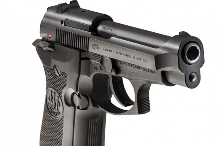 Policiais do Choque prende homem com pistola 380 pertencente à Policial Civil - News Rondônia