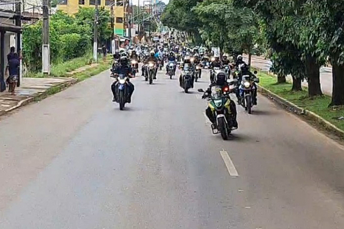 Bolsonaro chega à Porto Velho participa de motociatas e é chamado de 'mito' - News Rondônia