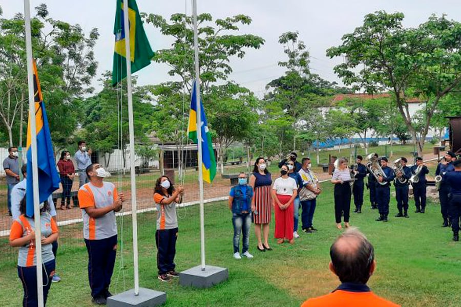 Projeto 'Turismo Educativo' leva professores e estudantes da Rede Estadual para conhecerem o Memorial Marechal Rondon - News Rondônia