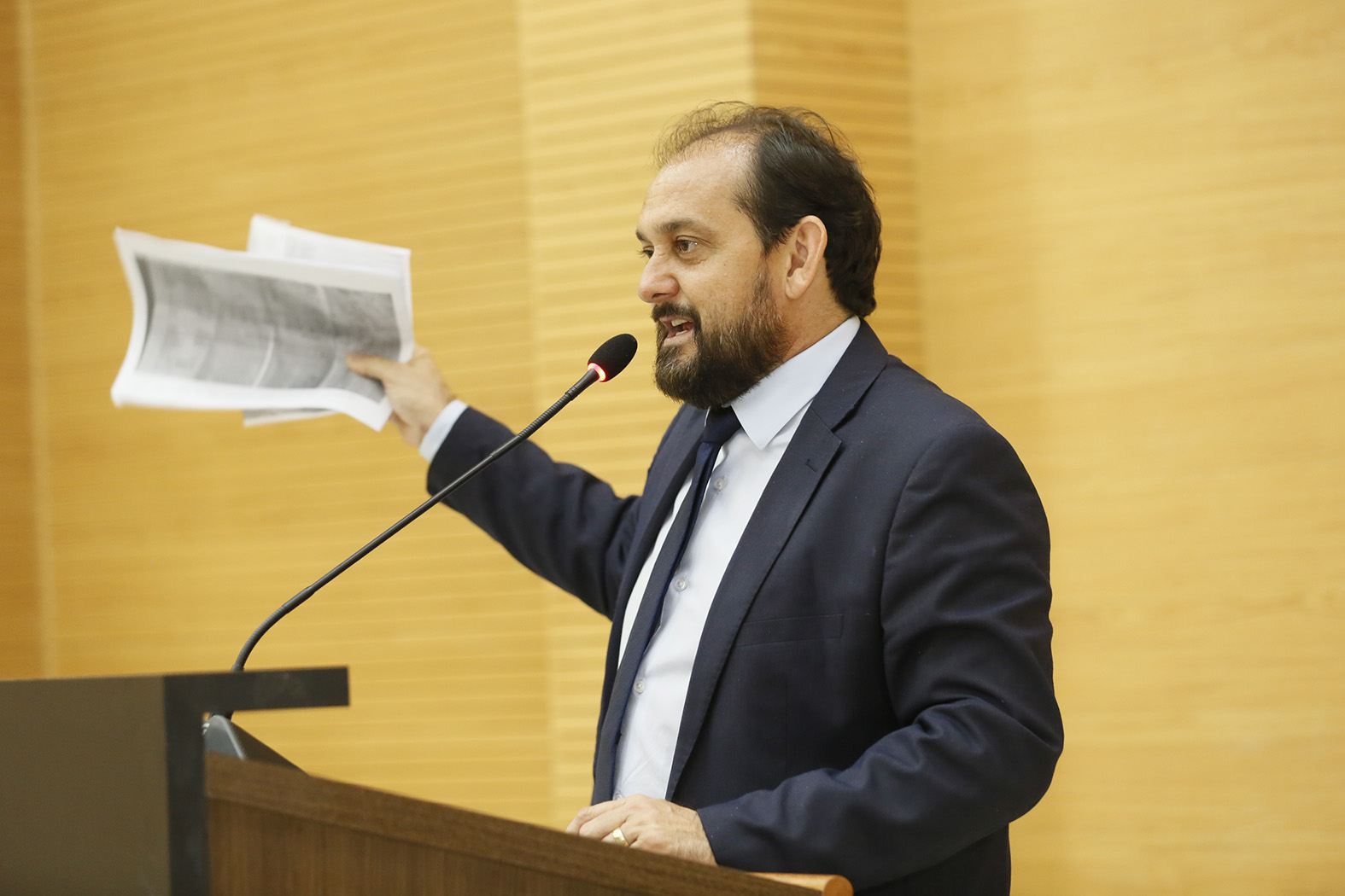 PRESIDENTE LAERTE GOMES AFIRMA QUE AGIRÁ PARA ACABAR COM CARTEL DOS LATICÍNIOS EM RONDÔNIA - News Rondônia