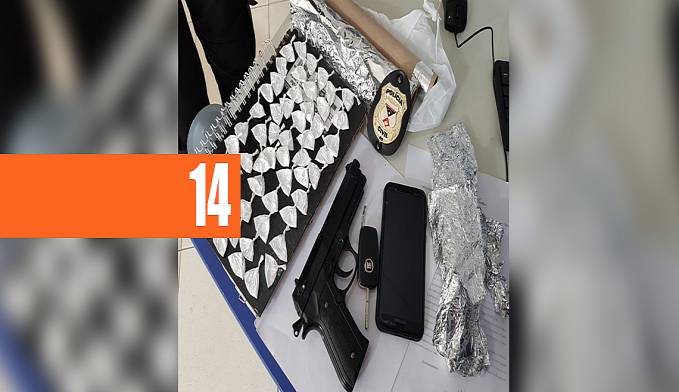 SUSPEITOS DE TENTATIVA DE HOMICÍDIO SÃO PRESOS COM CARRO ROUBADO, DROGA E SIMULACRO DE PISTOLA - News Rondônia
