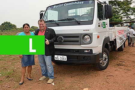 DR. NEIDSON PARTICIPA DA ENTREGA DE CAMINHÃO EM ASSOCIAÇÃO DE CANDEIAS DO JAMARI - News Rondônia