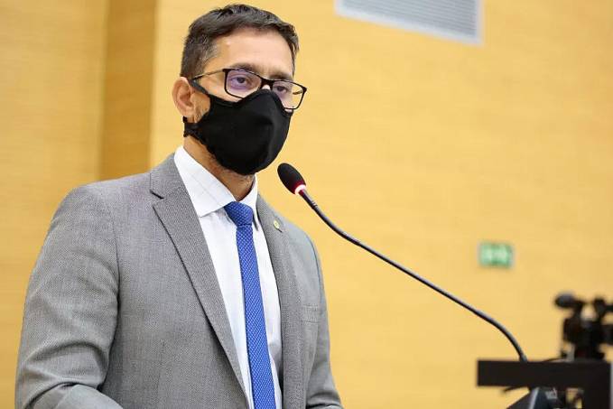 Deputado Anderson defende que governo contrate novamente ala do Hospital do Amor e aumente número de leitos de UTI para não precisar fechar o comércio - News Rondônia