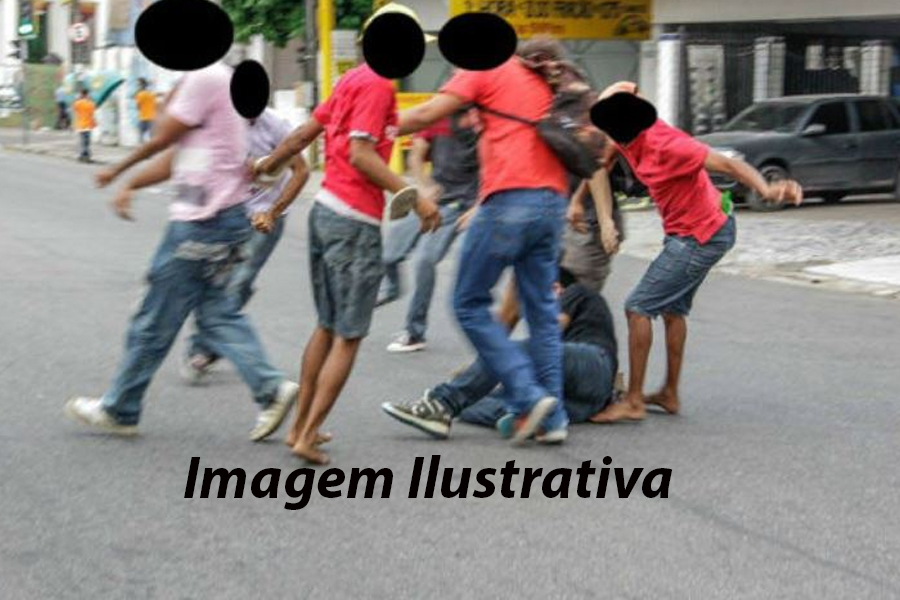 EMBRIAGADO: Suspeito de tentar invadir casas é espancado no Nacional - News Rondônia
