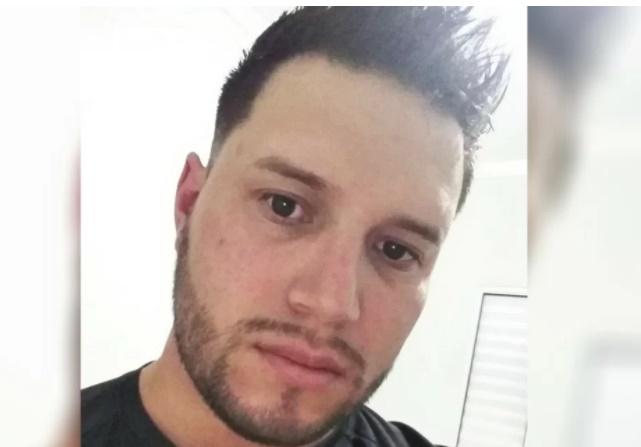 Jovem é morto em condomínio após reclamar de agressões contra seu irmão de cinco anos - News Rondônia