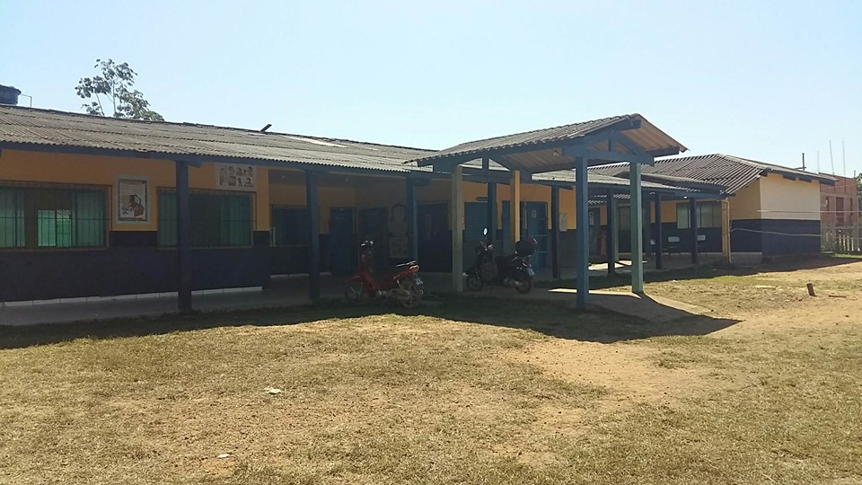 SUCATAS DO TRANSPORTE ESCOLAR REVOLTAM PAIS DE ALUNOS DA VILA DA PENHA - News Rondônia