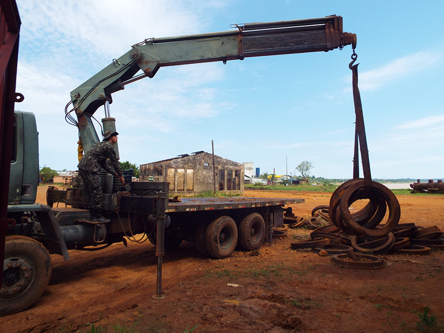 17ª BRIGADA E 5º BEC GARANTEM REMOÇÃO DE PEÇAS DAS LOCOMOTIVAS, TRENS E TRILHOS E PÕEM FIM A ROUBOS NA EFMM - News Rondônia