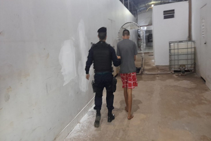 NO CENTRO - Adolescente é apreendido duas vezes em menos de uma semana após roubar casal - News Rondônia