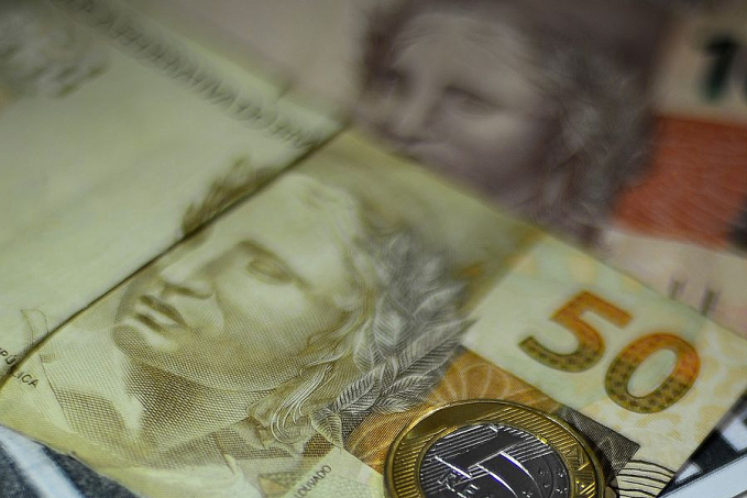 Juros cobrados de empresas e famílias sobem em outubro, diz BC - News Rondônia