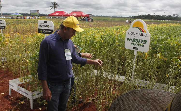 DEPUTADO LUIZINHO GOEBEL PARTICIPA DO 3° ENCONTRO TECNOLÓGICO SAFRA DE SOJA 2019 EM CEREJEIRAS - News Rondônia