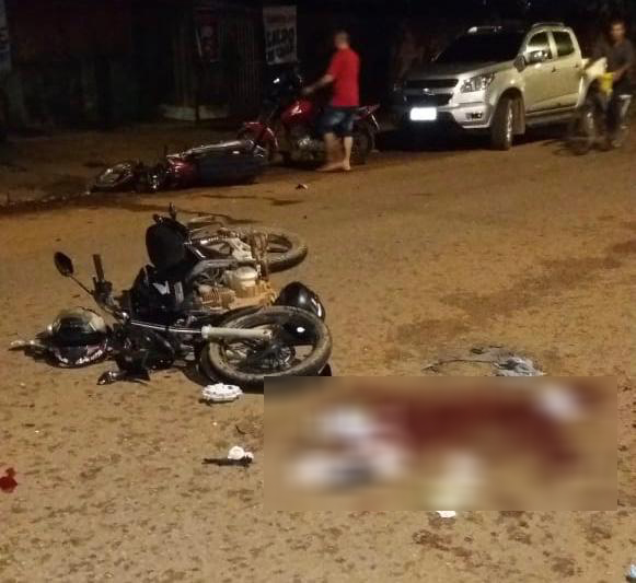 ACIDENTE EM CRUZAMENTO NA ZONA SUL DEIXA MOTOCICLISTAS COM GRAVES FERIMENTOS - News Rondônia
