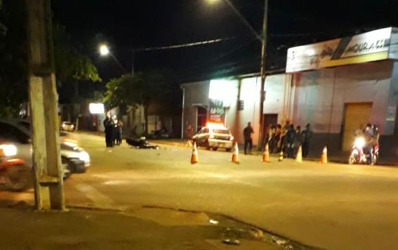 ACIDENTE EM CRUZAMENTO NA ZONA SUL DEIXA MOTOCICLISTAS COM GRAVES FERIMENTOS - News Rondônia