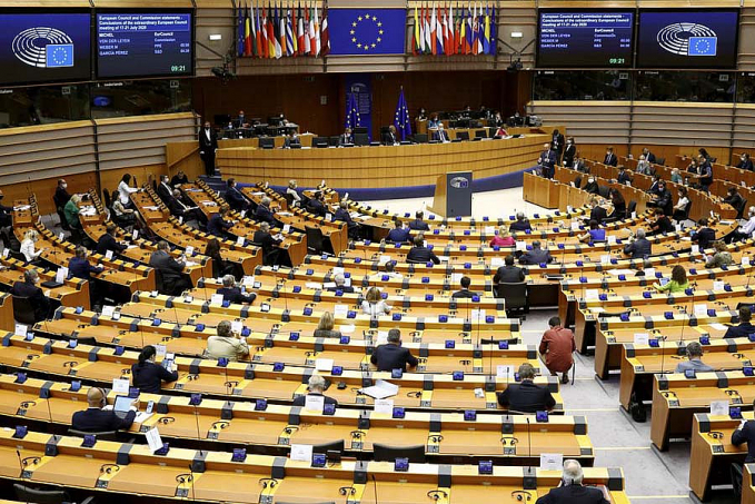 União Europeia adia plano para imposto digital próprio - News Rondônia