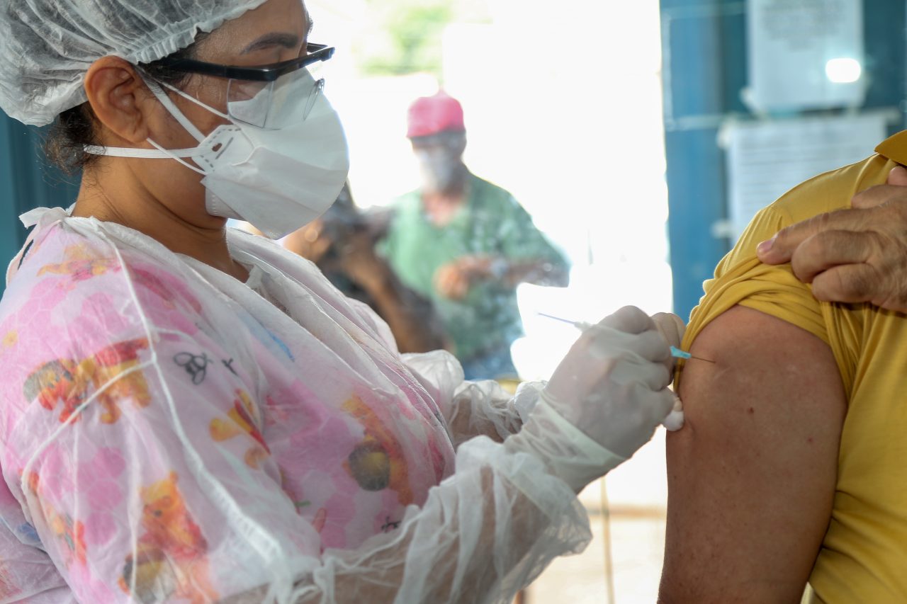RONDÔNIA ALINHA ESTRATÉGIAS PARA DAR MAIS OPÇÕES DE PONTOS DE VACINAÇÃO CONTRA INFLUENZA E EVITAR AGLOMERAÇÕES - News Rondônia