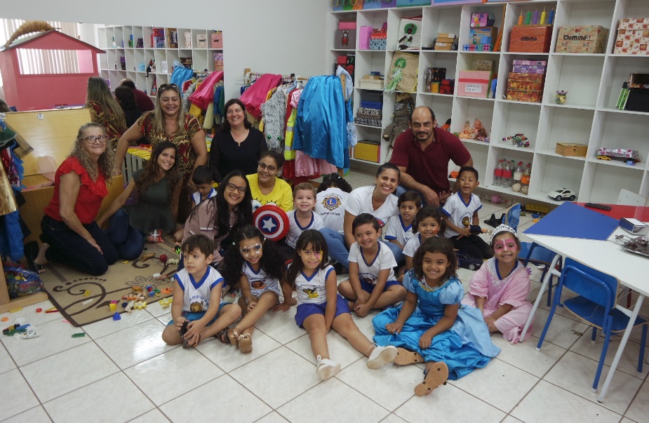 ALUNOS DA ESCOLA LEÃOZINHO TEM TARDE LÚDICA NA BRINQUEDOTECA DA UNESC - News Rondônia