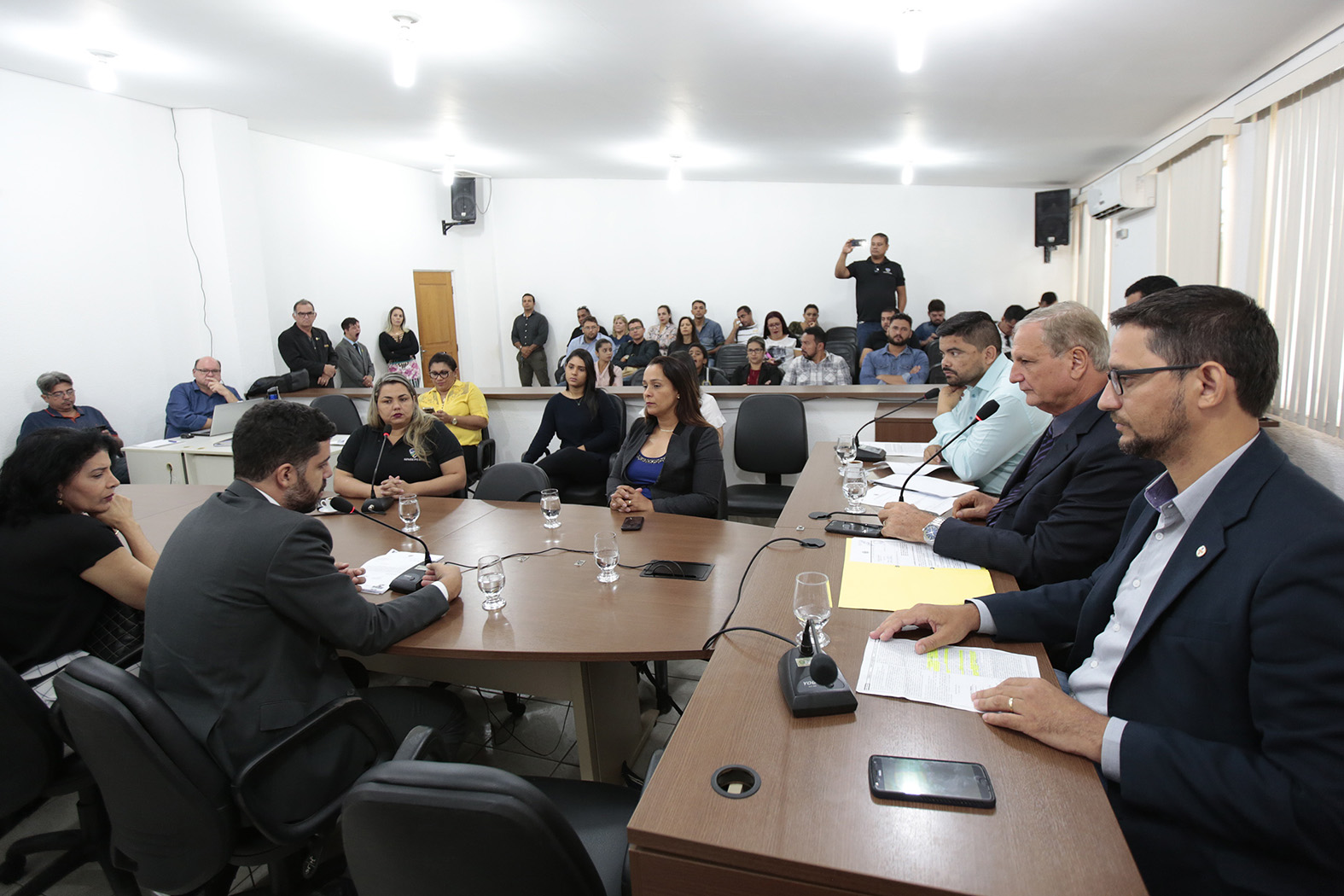 COMISSÃO APROVA PROJETO DE LEI QUE LIBERA PORTE DE ARMA A SOCIOEDUCADORES VAI À VOTAÇÃO PLENÁRIA - News Rondônia