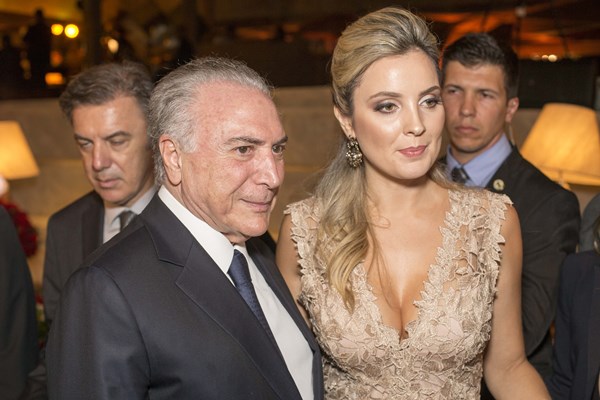 MARCELA TEMER PEDE À LAVA JATO DEVOLUÇÃO DE CELULAR, IPAD E CHEQUES - News Rondônia
