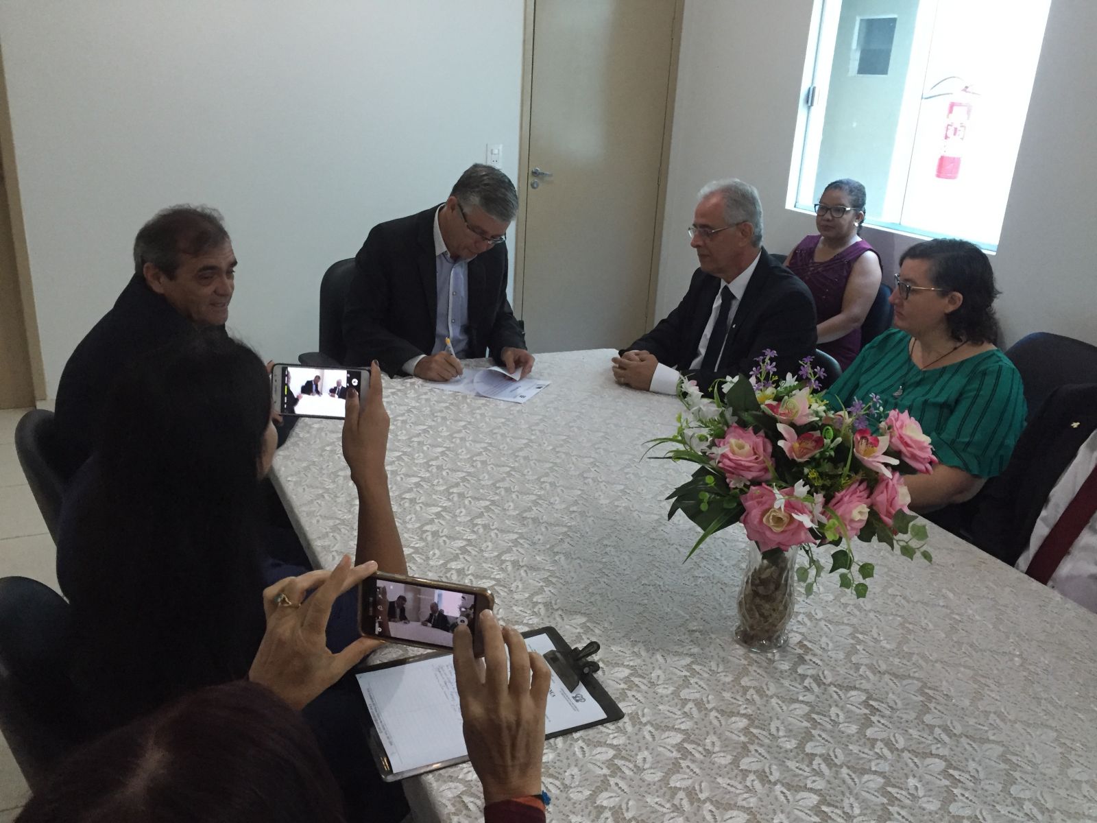 BANCO DA AMAZÔNIA DOA R$ 200 MIL PARA FUNDO MUNICIPAL DA CRIANÇA E DO ADOLESCENTE DA CIDADE DE PORTO VELHO - News Rondônia