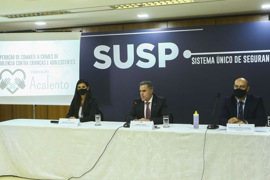 Presas 884 pessoas em operação que combate crimes contra crianças - News Rondônia