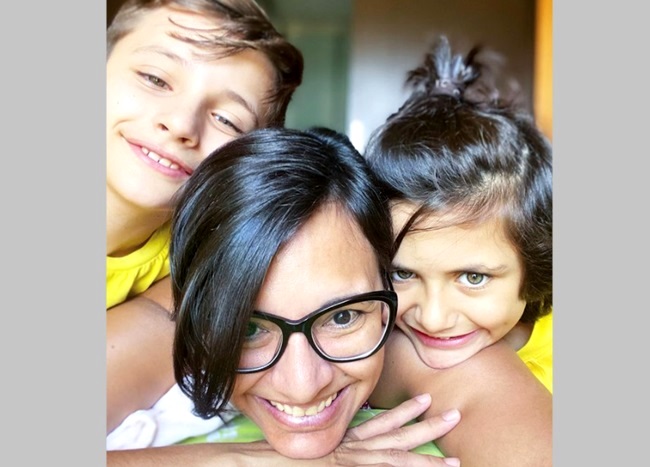 Após ouvir diagnóstico dos filhos, médica descobre que também é autista - News Rondônia
