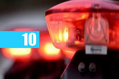 MULHER É OBRIGADA A PARAR EM PONTO ESCURO DE RUA E TEM MOTO ROUBADA - News Rondônia