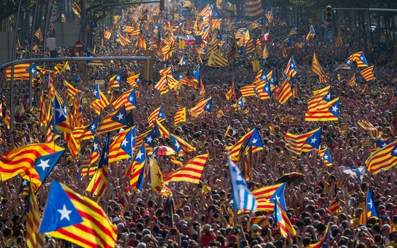 BARCELONA X REAL MADRID É ADIADO APÓS MANIFESTAÇÕES NA CATALUNHA - News Rondônia